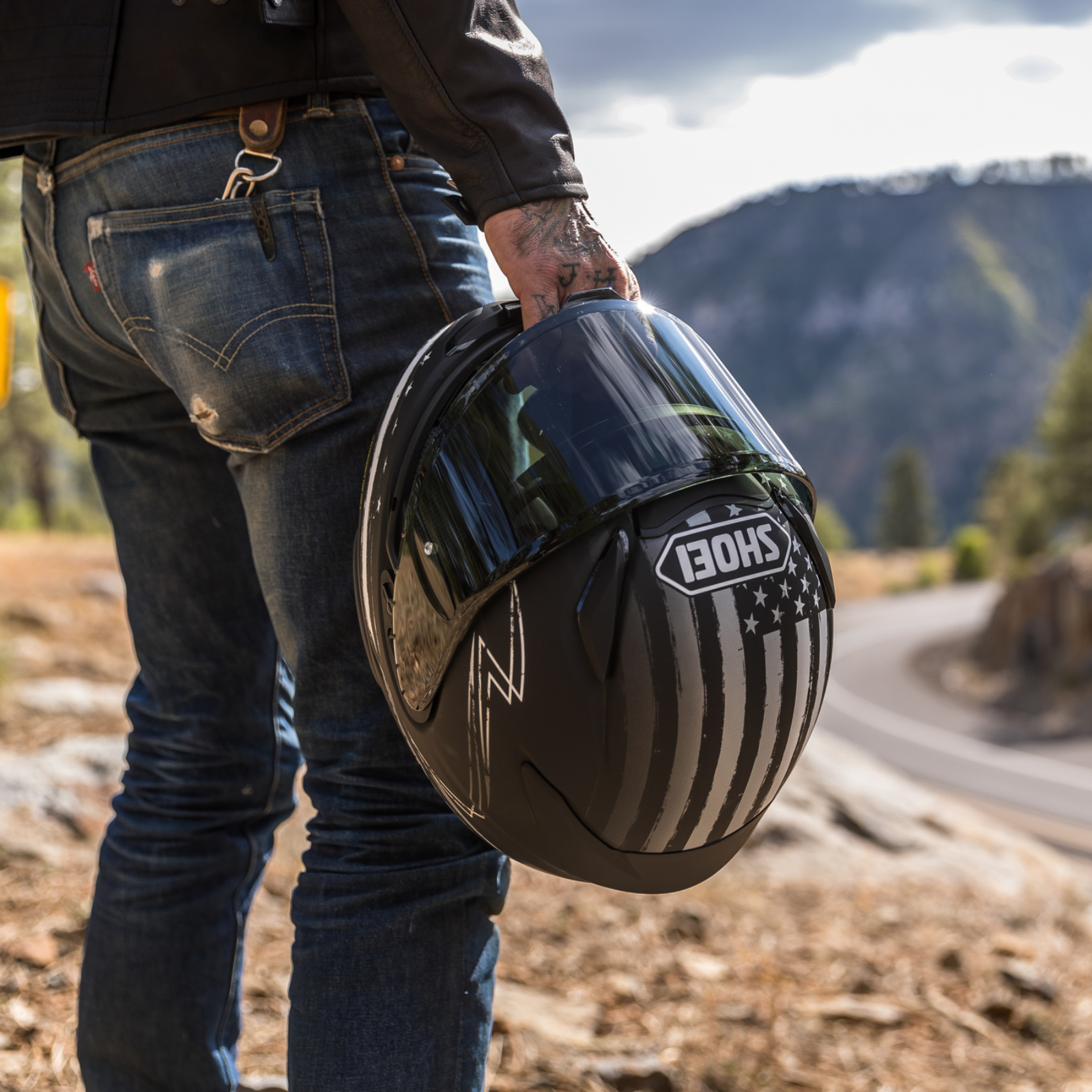 SHOEI RF-1400 Dedicated 2 - Helmet House
